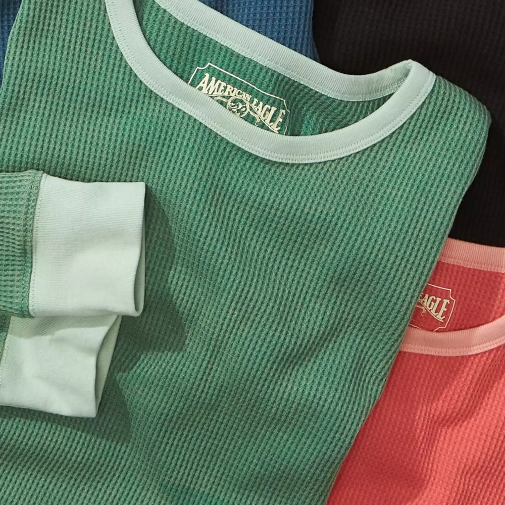 AE Waffle Layering Tee - Picture 2 of 4